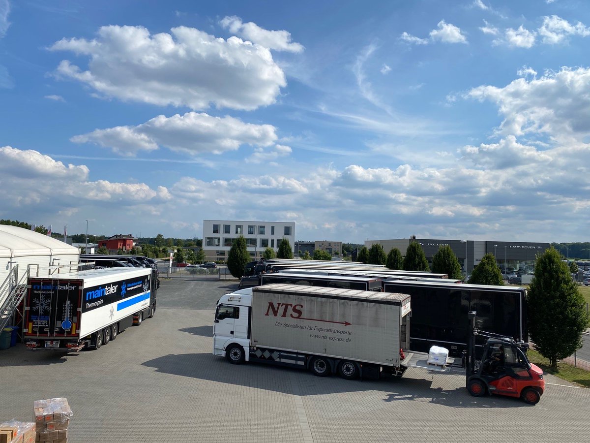 NTSExpress's tweet photo. We have a full ADR curtain Tail-lift available in Frankfurt looking for loads back to the UK. To check out our availability visit https://t.co/WZuAiwDekN give us a call on 01233 636722 or email ops@nts-express.co.uk with any express UK or European loads #freight #expre… https://t.co/MTYt0HCNEG
