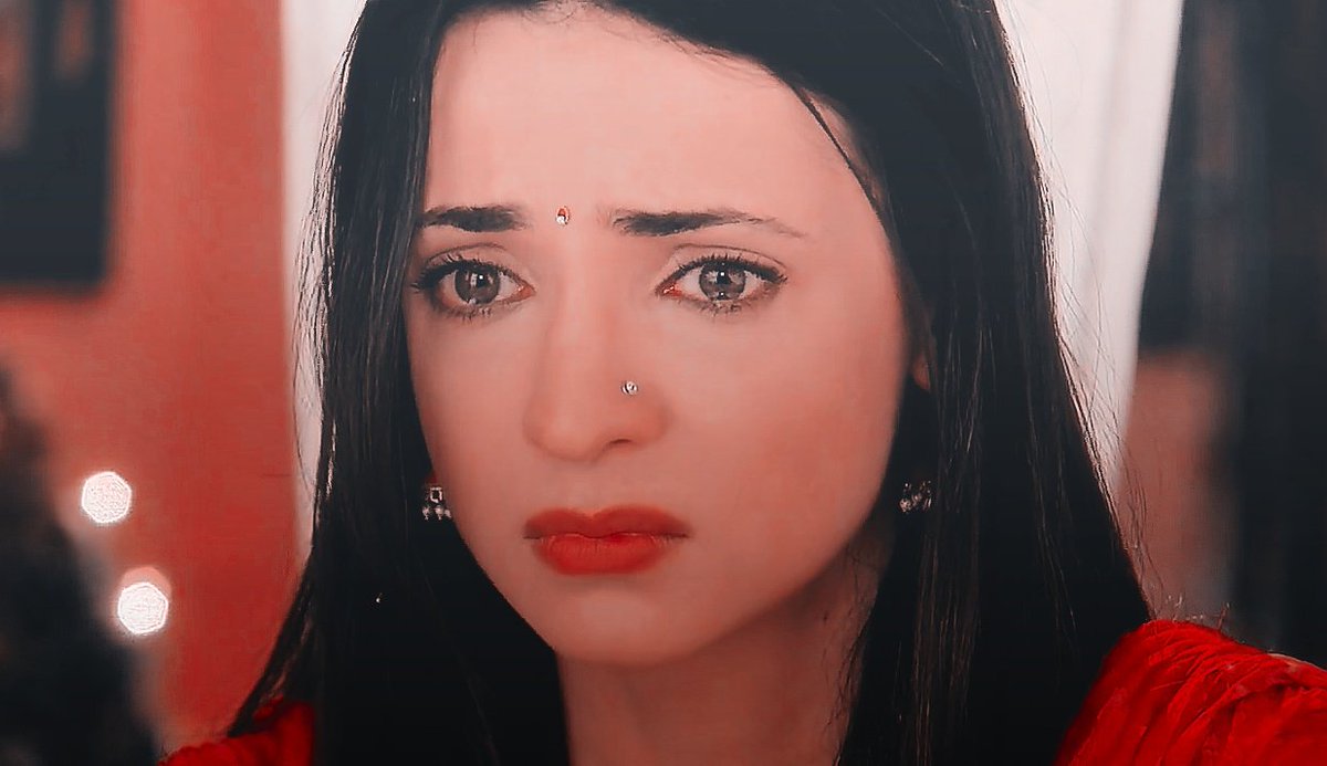 I keep drooling over her baby face ♥️😍

#Arshi #RabbaVe #IPKKND
#SanayaIrani #KhushiKumariGupta