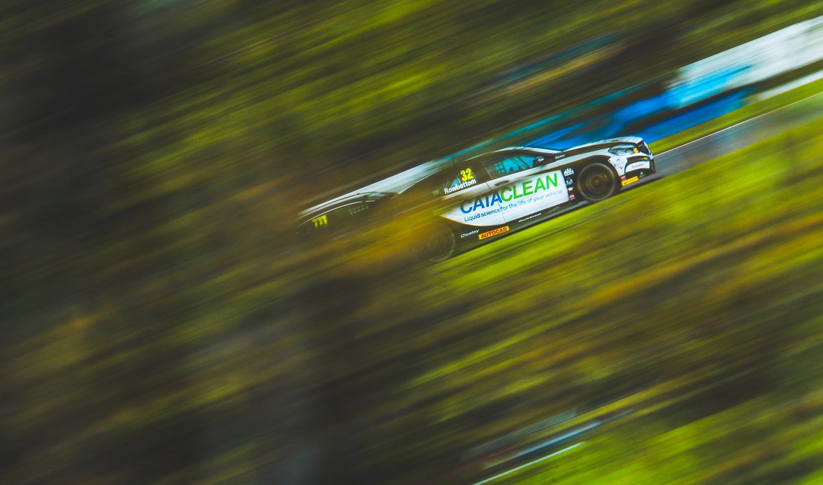 Catacleanuk's tweet photo. 🚗💨⏪ #FastFriday or #FlashbackFriday...
We couldn’t decide, so here is another impressive @JakobEbrey photograph that fits both trends! 😜
#CatacleanRacing #Cataclean #CiceleyMotorsport #DanielRowbottom #Rowbo32 #BTCC @BTCC #2019Flashback #DoningtonPark https://t.co/nPElQIkvX4