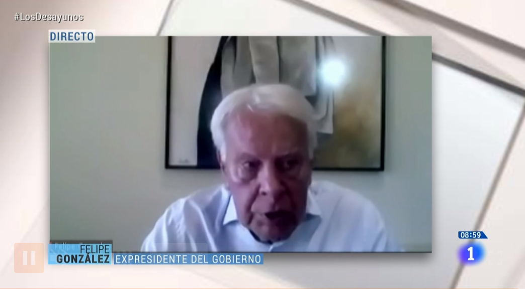 Entrevista al expresidente del Gobierno Felipe González: "El acto de homenaje a las víctimas del #COVID19 me pareció impecable, de una gran emotividad" rtve.es/directo/la-1

#LosDesayunos
