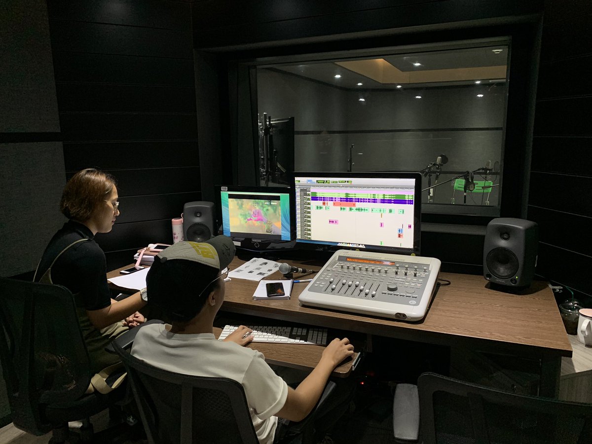 ItalyinHCMC's tweet photo. The new #Vollywood is here! Inspiring visit to #CapitalStudio in #HCMC: a global player for production, post-production and distribution to bring #Vietnam movie&entertainment industry to the next level. Another amazing endeavour by a great friend of 🇮🇹: #ThanhBui. https://t.co/Bo0o9yqqqJ