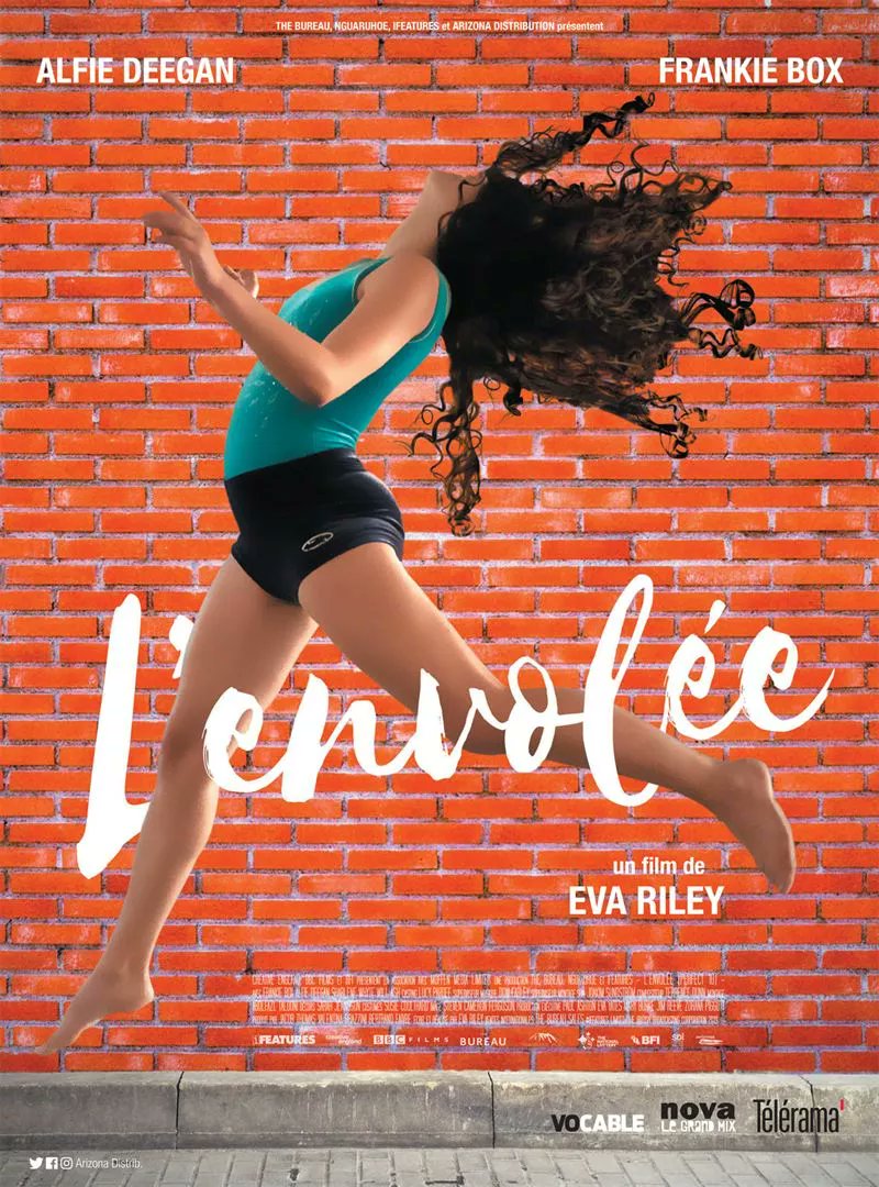 Ecrirelesport's tweet photo. 🆕📽️🤸‍♀️Nouvel article d' @Assia_H ! 
Dans "l'Envolée", la jeunesse perdue retrouve des couleurs.

👉👉https://t.co/blwaFbrB1C

#Gymnastique #sportetcinema #Lenvolee 
cc @enfanthese @orgulloygloria https://t.co/OsUa4p54e0