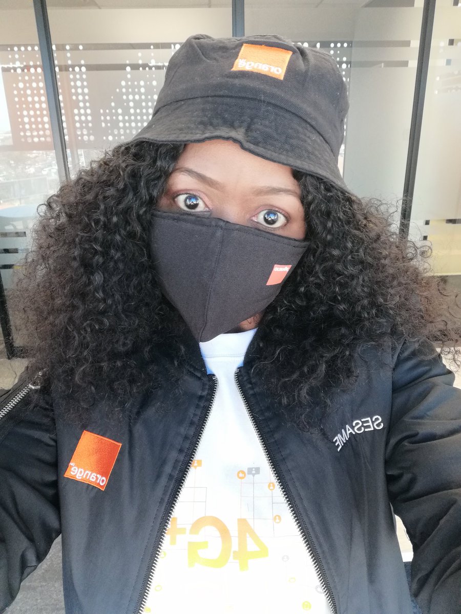 SesameM's tweet photo. 4πGπPπLπUπS
My selfie game too strong today
#Enjoy4GPlus https://t.co/HlEBTLgHbA