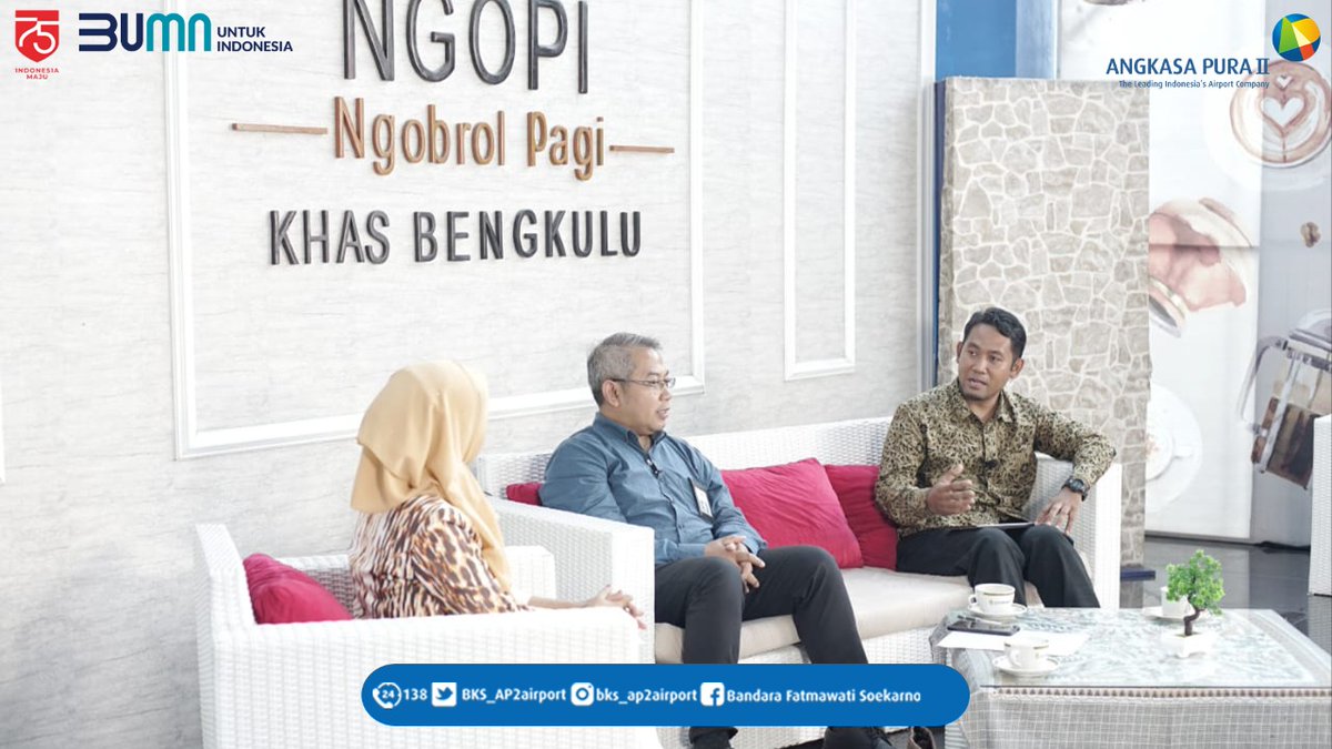 BKS_AP2airport's tweet photo. NGOPI (NGObrol PagI) di @betvbeken dgn tema SOP Penumpang Pesawat di Masa New Normal, brsama EGM @BKS_AP2airport &amp; Branch Manager Garuda Indonesia Area Bengkulu

"Bepergian itu mudah, selamat, aman dan nyaman selama kita disiplin menerapkan protokol kesehatan" 😊

#newnormal
#ap2 https://t.co/E6WJgQuBBT