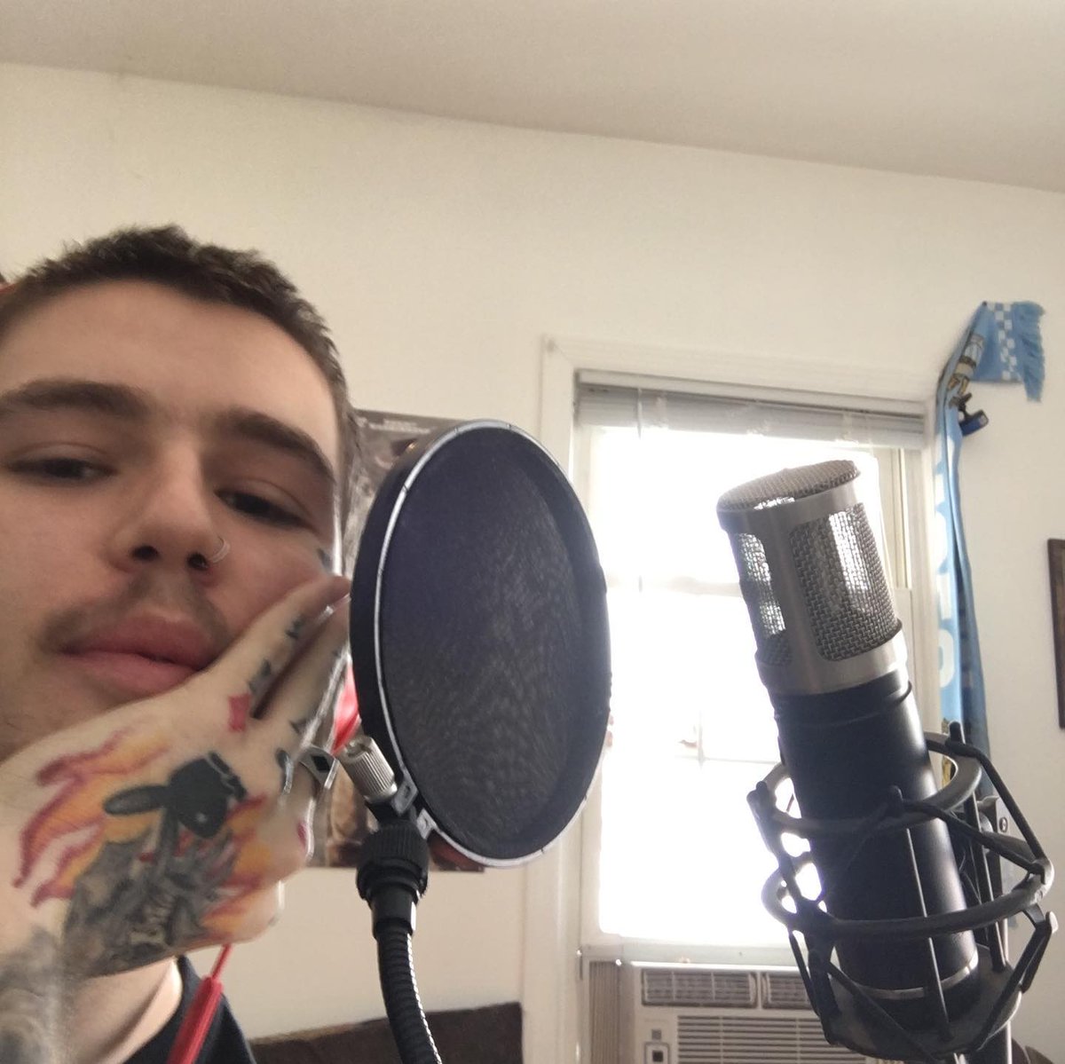 vvcry's tweet photo. https://t.co/6G9lFfMaC4