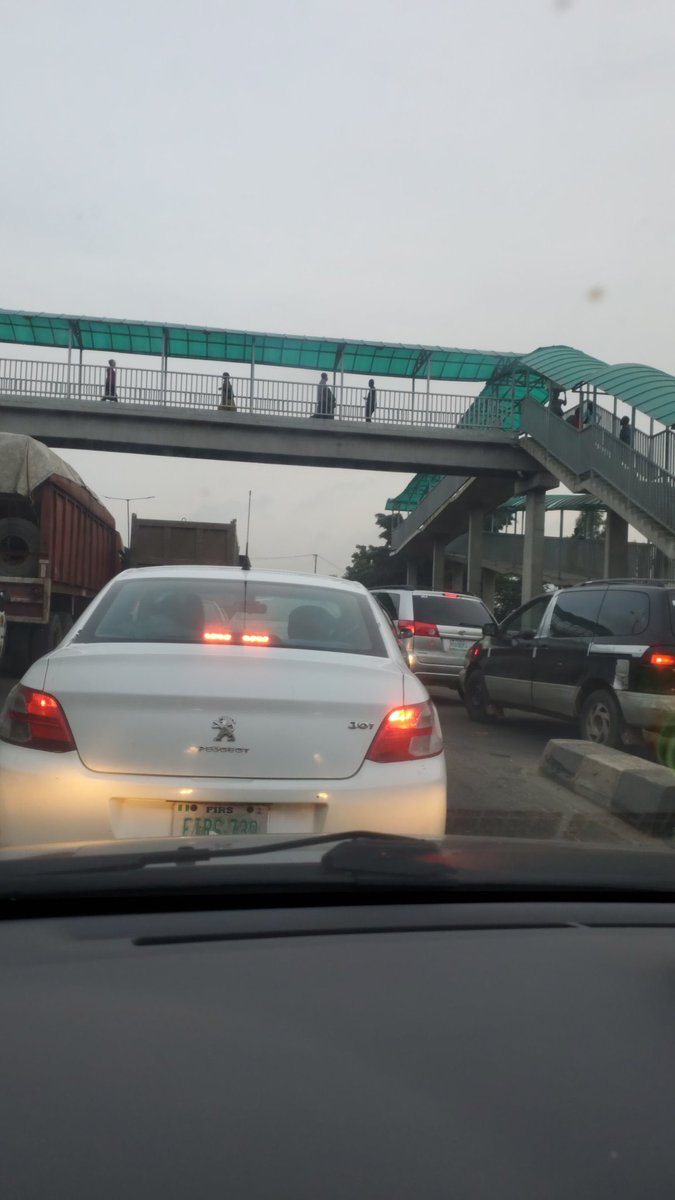If you plan to travel from Lagos to Ibadan today, cancel your plan. I repeat, cancel your plan. 

RT for others please

Simi | Messi | Hazard | Bale | Ronaldo