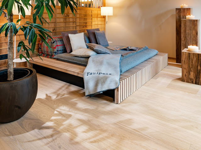 Landhausdiele WOODflor NOVOLOC 5G Eiche Natur Valletta Bianca / Copyright: Posthotel AachenkirchBitte merken Sie vor, dass unser Betrieb von 27. Juli bis 09. August 202...

bit.ly/3h57Ynx