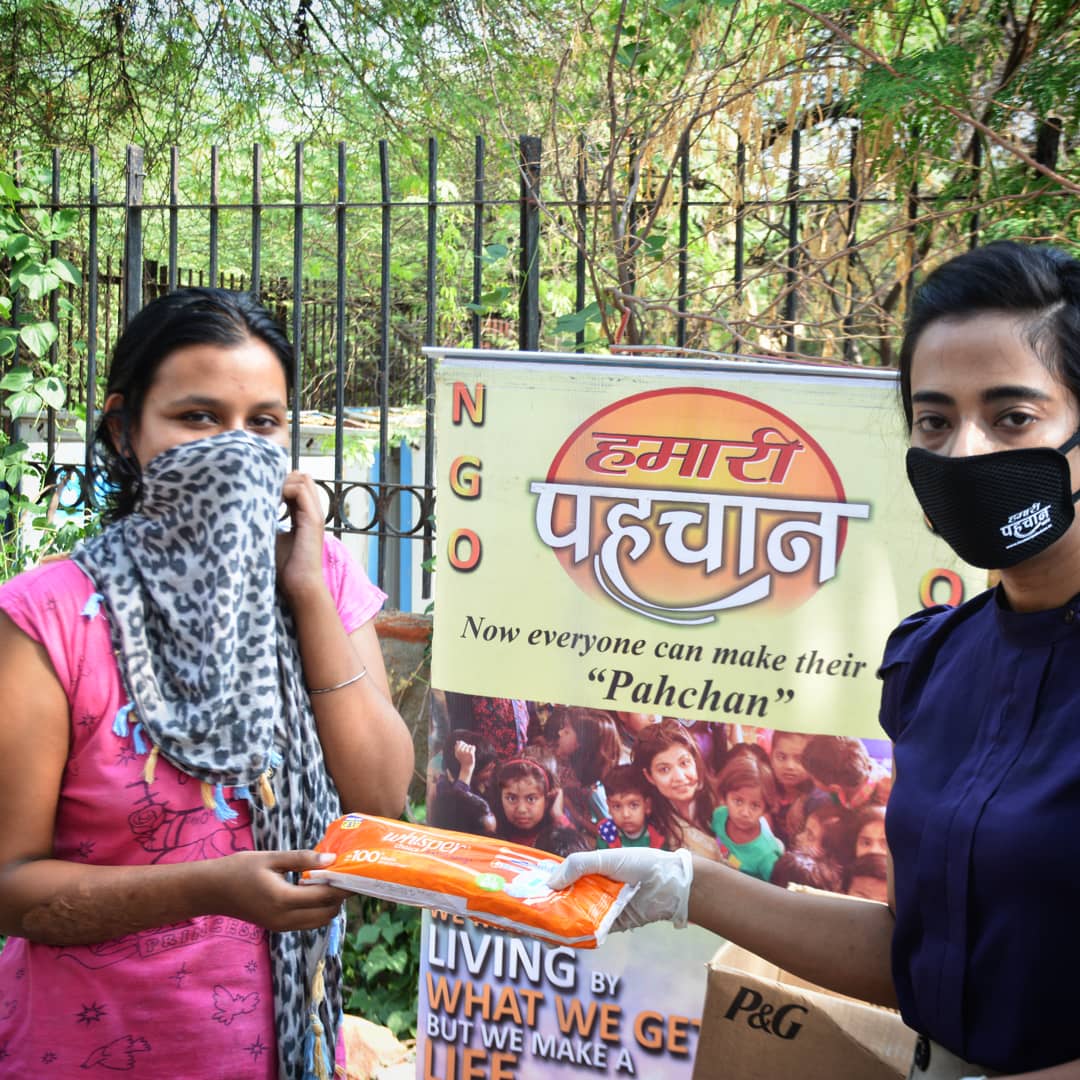 hamaripahchan's tweet photo. Hamari Pahchan
'Sukhad' project provide women with pads to set free of taboo.

जब जब एक महिला खुद कई लिए रूढ़िवादी परंपरा के खिलाफ आवाज़ उठती है, वह महिला बिना जाने सब महिलाओं के लिए आवाज़ बनती है

#hamaripahchan #ngowork #menstrualhygiene #socialwork #sukhad https://t.co/Tf0KNaVBeq