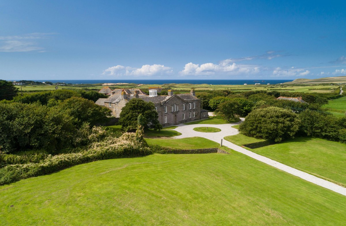 In the GROW: The countdown is on! We open the doors to THE PIG-at Harlyn Bay 2 weeks today - if you are summer staycationing in Cornwall the team would love to meet you, we are just outside Padstow on the North Coast! thepighotel.com/at-harlyn-bay/ <a href="/RobinHutson/">Robin Hutson</a> <a href="/hutson_judy123/">Judy hutson</a>