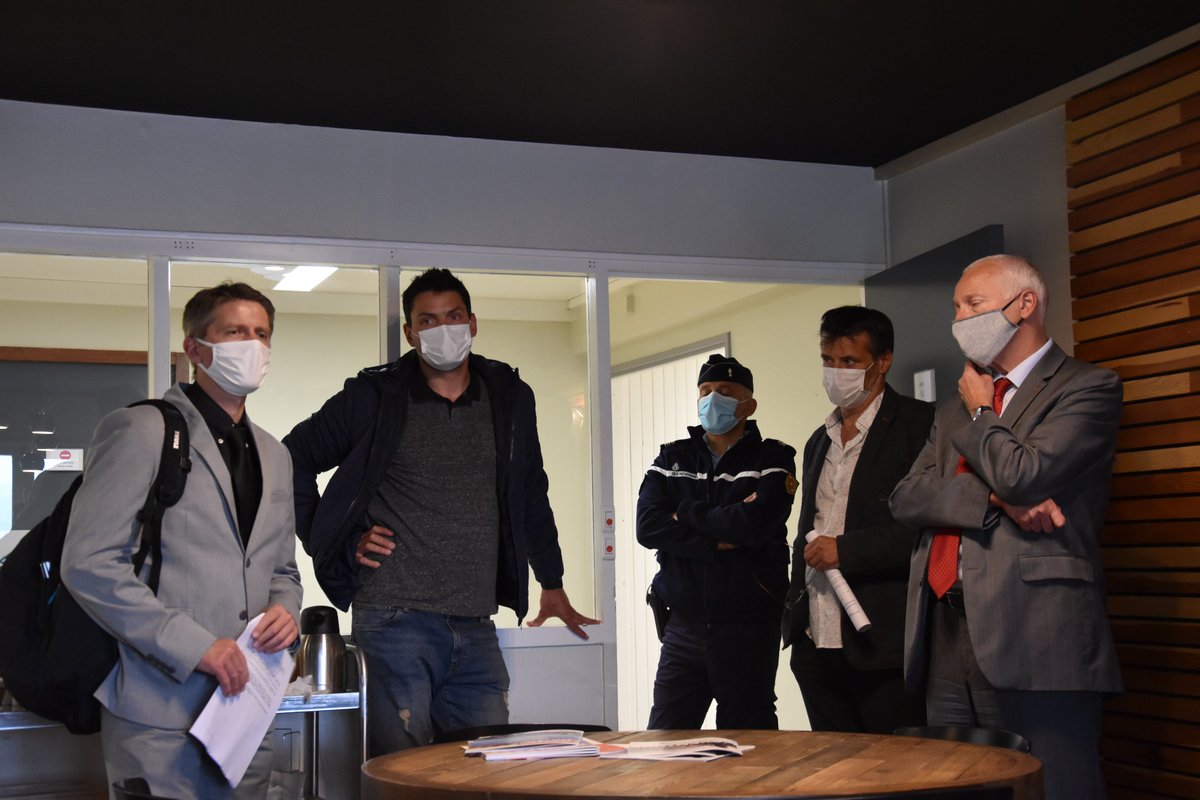 Prefet88's tweet photo. [PROTECTION ET SÉCURITÉ DES CONSOMMATEURS : OIV 2020]
Centre ODCVL du Pont du Metty à La Bresse  : présentation par P. ORY @Prefet88 de l’Opération Interministérielle Vacances (OIV) 2020
📌Plus d'infos ➡️➡️➡️ https://t.co/UoAcR1k520 https://t.co/a7UZ1S2UI5
