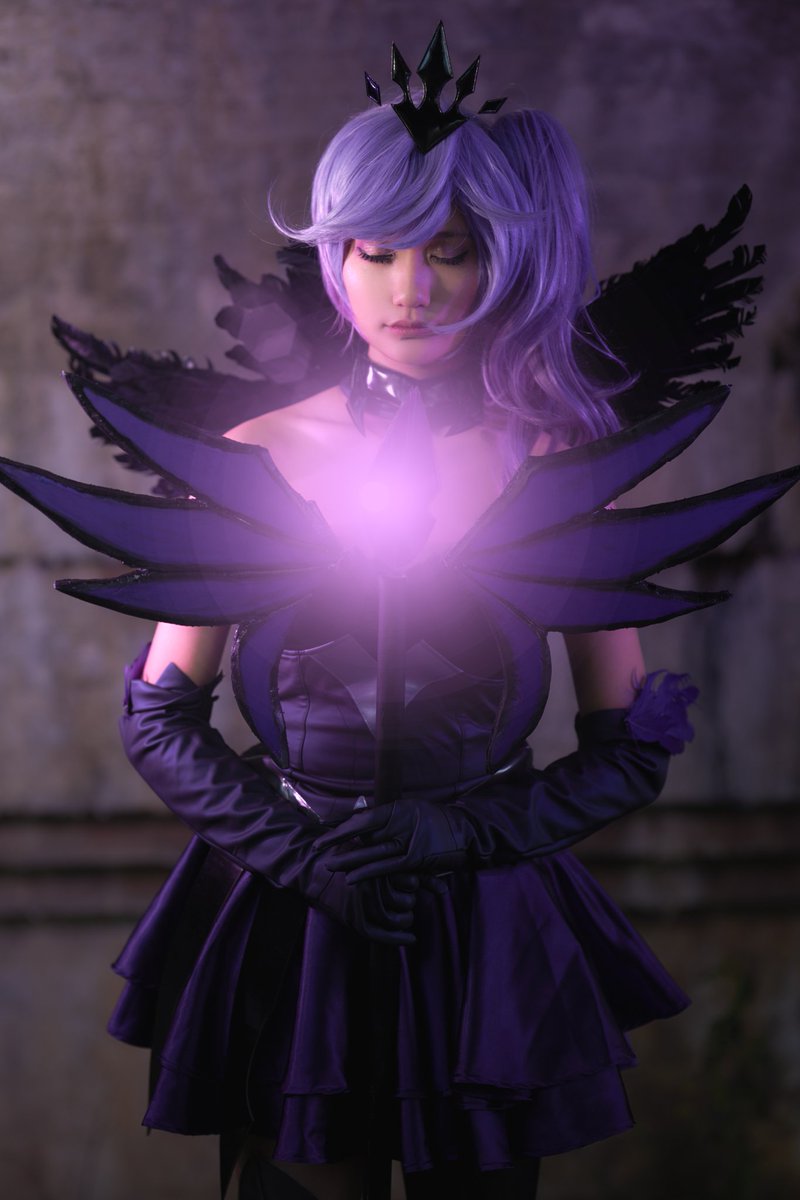 viviyeons's tweet photo. Hi it's me Paddy I'm a cosplayer from Australia! I've been cosplaying for 4 years (this year has been really slow😭) and love to cosplay League and FGO 💙 
#CosplayersUnder1k
#cosplayersunder500
📸: 
1 and 2: Lumina Lightworks
3: @get_gisted 
4: @ByteSizePhotos https://t.co/1baMbp5egC