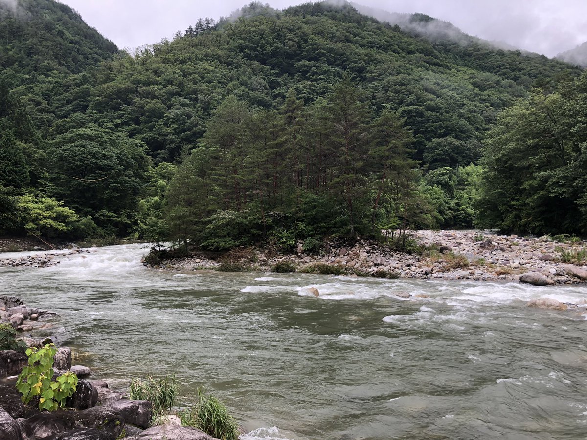長野県阿南町 Pa Twitter 本日の天気は 小雨からの曇り空 二瀬キャンプ場16時頃の様子です 今日もまた雨が降り 川の水も濁り気味でした 水量も多く危険ですので川には近づかないようにしてください