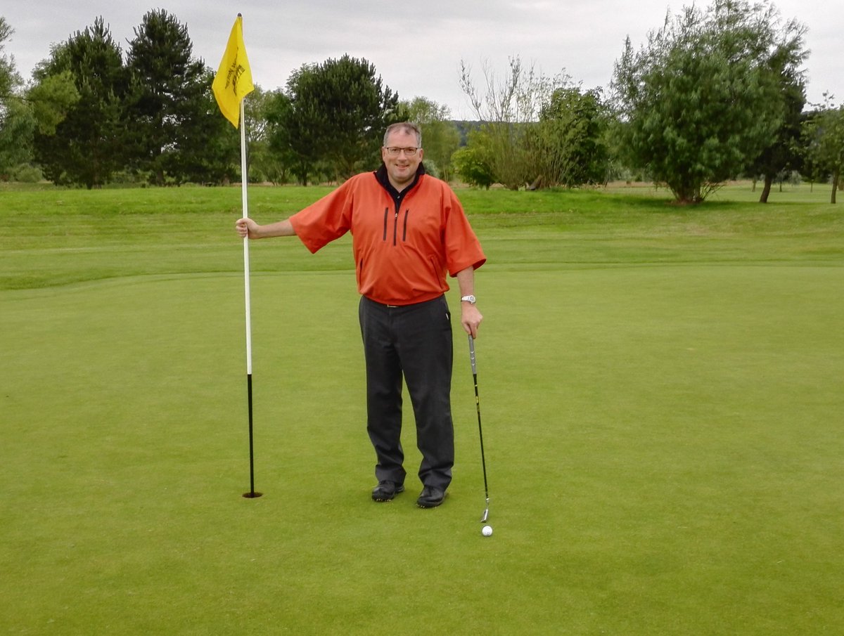 patropsley's tweet photo. @TipperaryKing 4 years ago today 👍 nearly a hole in one take care pat https://t.co/eBe4U5dvvQ
