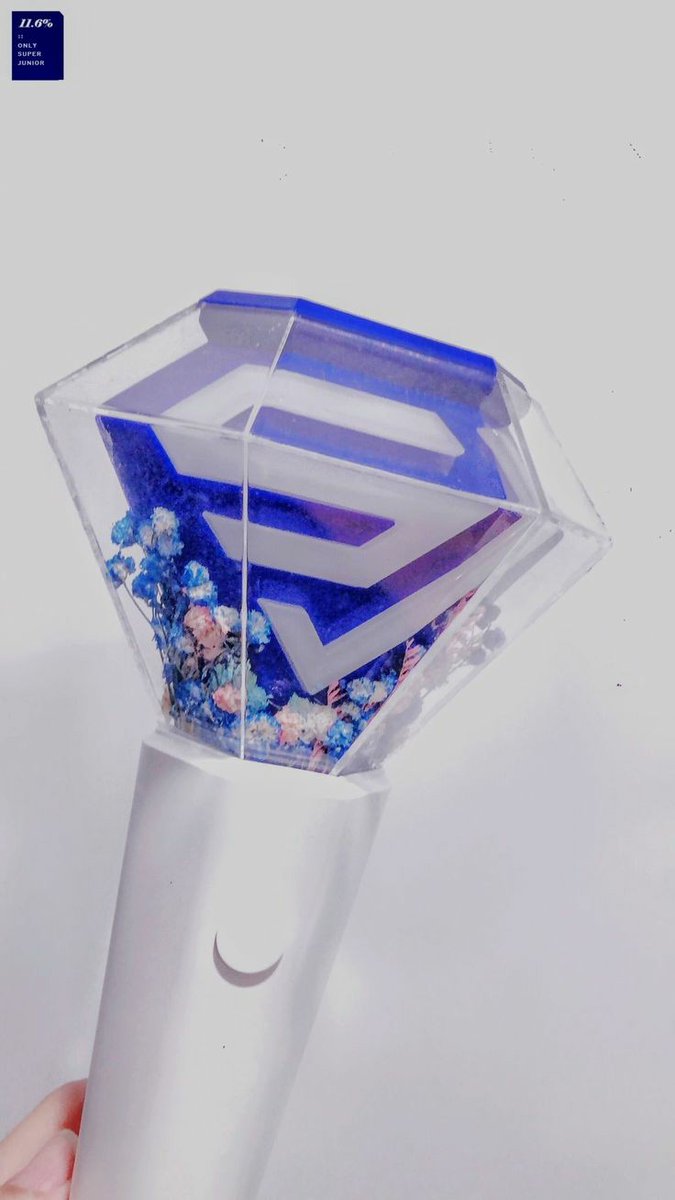 I Have a Thing for Collecting Pics of Our Lightstick... So Feel free to Save them if u like the pics.  #Superjunior    @sjofficial  #SuperJunior_We_Luv_U