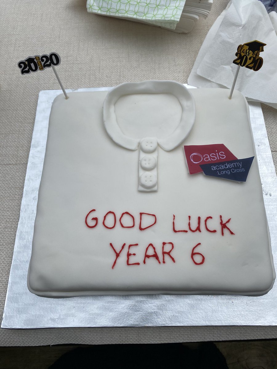 Year6OasisLongCross tweet media