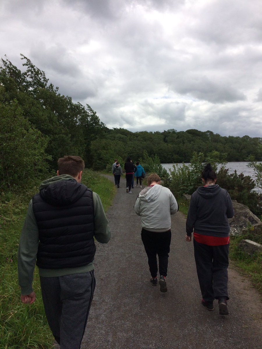 FOutlooks's tweet photo. Yesterday our group had 9 young people attend a walk around Castle Archdale, to plan next week’s outdoor activities #anotherfermanaghbeautyspot @ruralaction_ni https://t.co/tIV9vhxJ0V