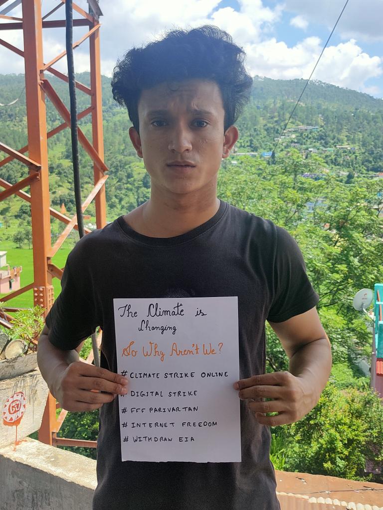 ShubhamFarswan's tweet photo. Raise your voice to save mother earth #FFFParivartan #ClimateChange #ClimateStrikeOnline #climate #WithdrawEIA2020 #DigitalStrike @parivartantheng @moefcc @timesofindia @PrakashJavdekar https://t.co/s8E6k95Fgf