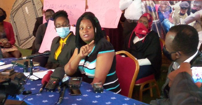 ChimpReports's tweet photo. Army Speaks Out Amid Pressure to Disband #LDU
#ChimpReportsNews #UgandaNews #Uganda #Featured #LockDown #UPDF #LDUs @LaspnetUganda @sylmubiru @SOryema #StaySafeUG #Tonsemberera #WearAMask #Masks #COVID19 #WashYourHands #FridayMotivation #News
https://t.co/hVQhb6s0o6 https://t.co/PQ90T4hNUT