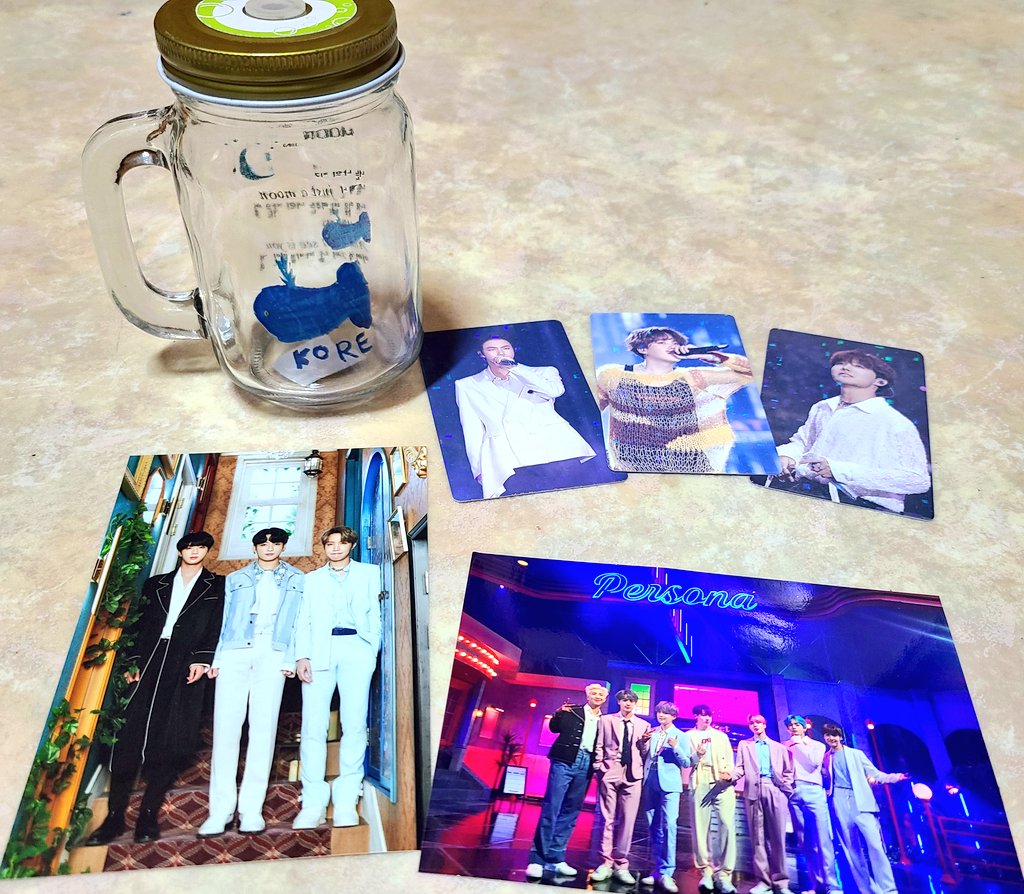 Rj1204n0214's tweet photo. @Shop_0613 
이벤트로 당첨된 석진메이슨자가 도착했습니다^ㅁ^
코레랑 문가사가 아기자기해서 너무귀여워요❣같이 넣어주신 사진도 감사드립니다!!
감사히 잘쓸께용\>_</ https://t.co/BGSsTzYGUA
