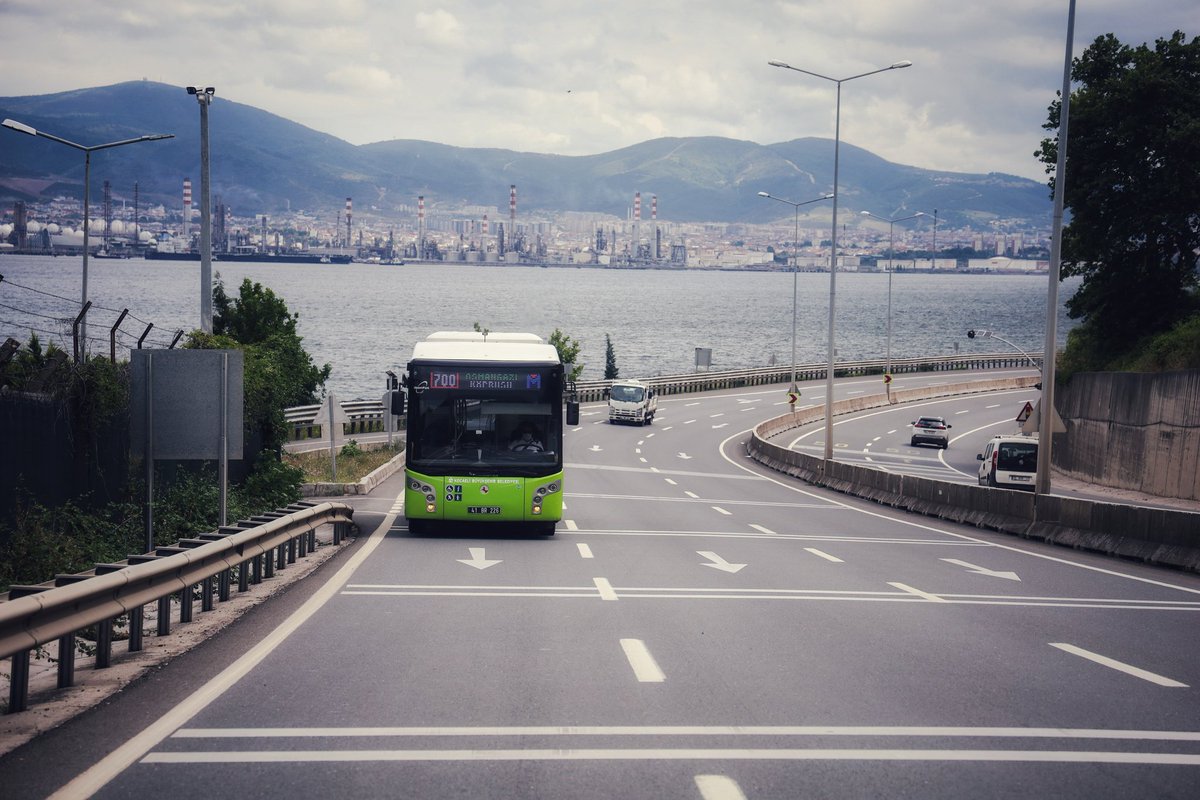 Uzun Yolun Kısası #Hat700  ✅

📍 Gölcük Otogar
📍 Değirmendere
📍 Karamürsel
📍 Altınova
🌉 Osmangazi Köprüsü
📍 Dilovası
📍 Gebze
📍 Çayırova
📍 Fatih Marmaray
#KocaeliBüyükşehir