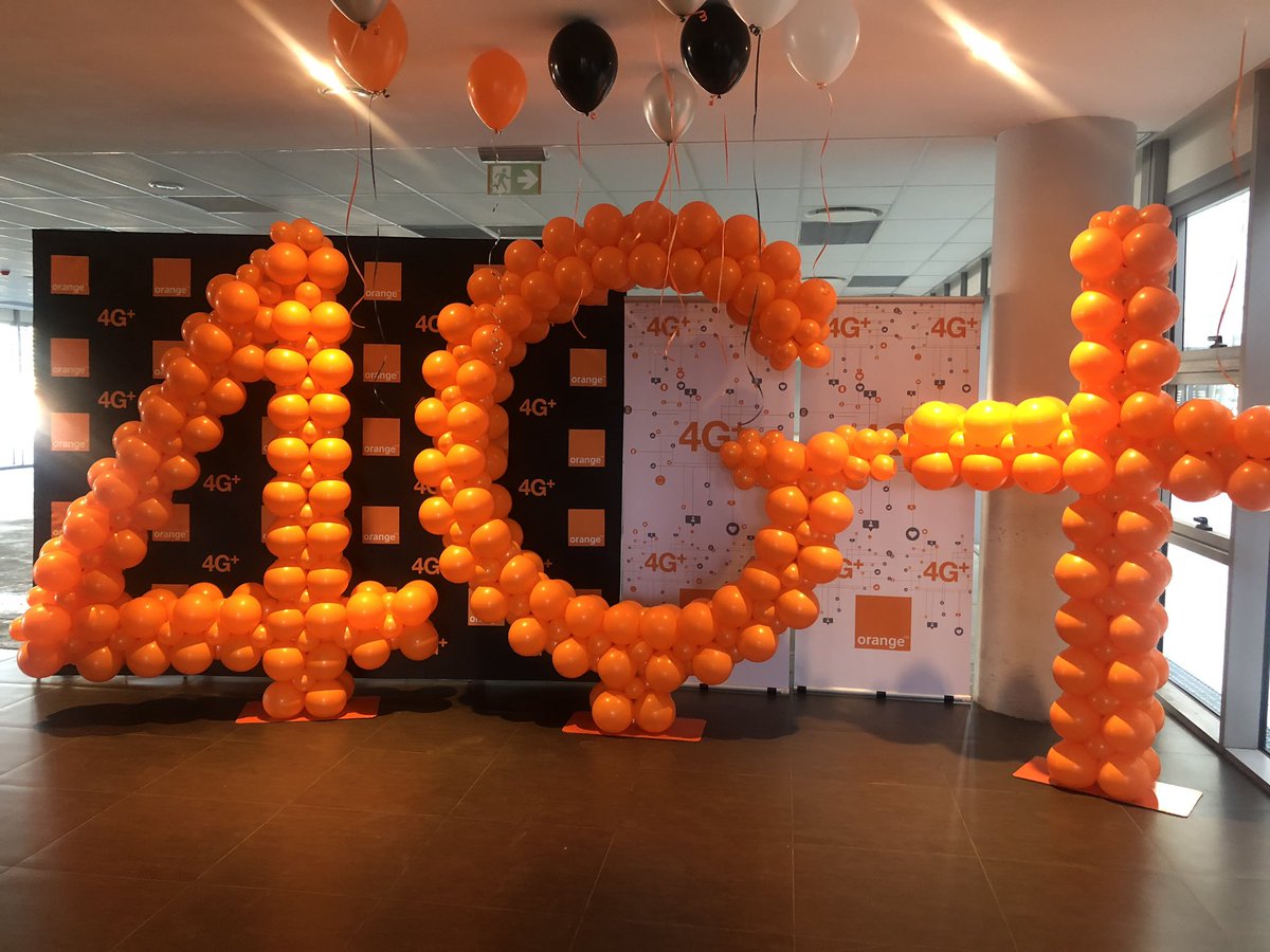 Lamiisto's tweet photo. #Enjoy4GPlus β₯οΈπ₯π
Happy world emoji Day π
#OrangeBotswana https://t.co/QxFiNN6ziY