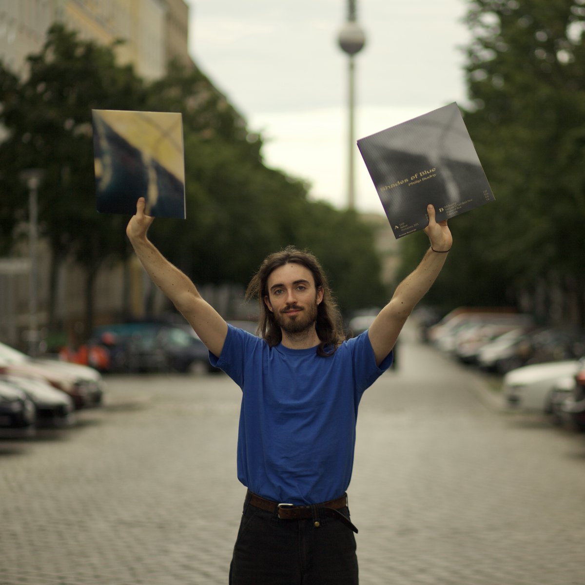 philipbudny's tweet photo. ✨My debut album ‘Shades of Blue’ on my new label Aronia Records is out now! ✨So excited to share this with you all! 🤗

https://t.co/h3ypyIGwlf https://t.co/20eo6f1Dvj