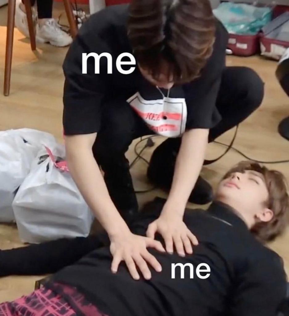 Stray Kids memes ; A THREAD