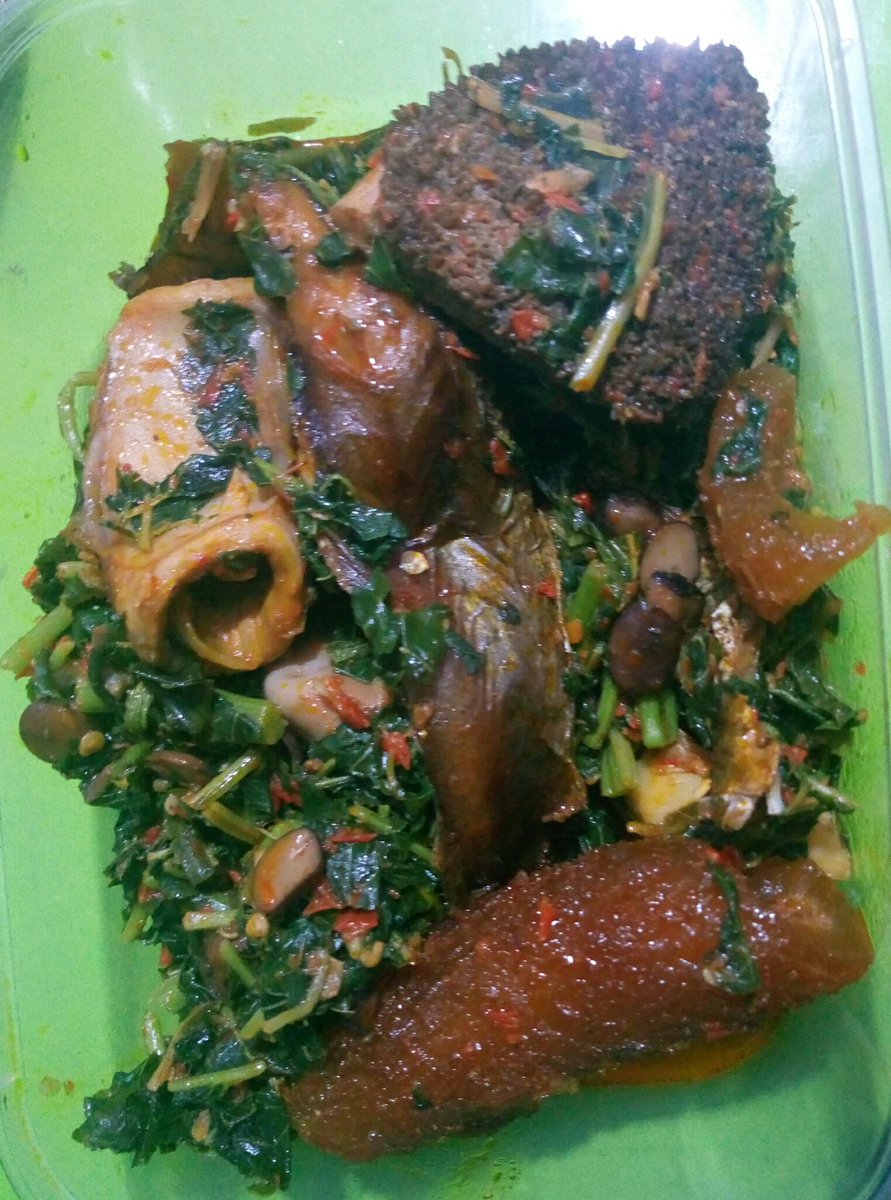 TEEKITCHEN2's tweet photo. Contact us for your food trays and surprise meals...we also have your breakfast,lunch and dinner... DM for any of these😍😍 
@AKURECITY @AkureHowFar @Michael9961 https://t.co/kpkd7oDcyk