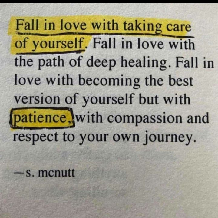 mycurlslife's tweet photo. Have you fallen inlove with becoming the Best You for You?✨🔮 

When working on your startup, its easy to get lost in the crazy, coordinated, chaos of it all!! 🌈❤

#curlcommunity #BlackOwnedBusiness #mycurlslife #curltalkcapetown #Southafrica #Namibia #GirlTalkZA #hudabeauty https://t.co/yHSQCvNc2O