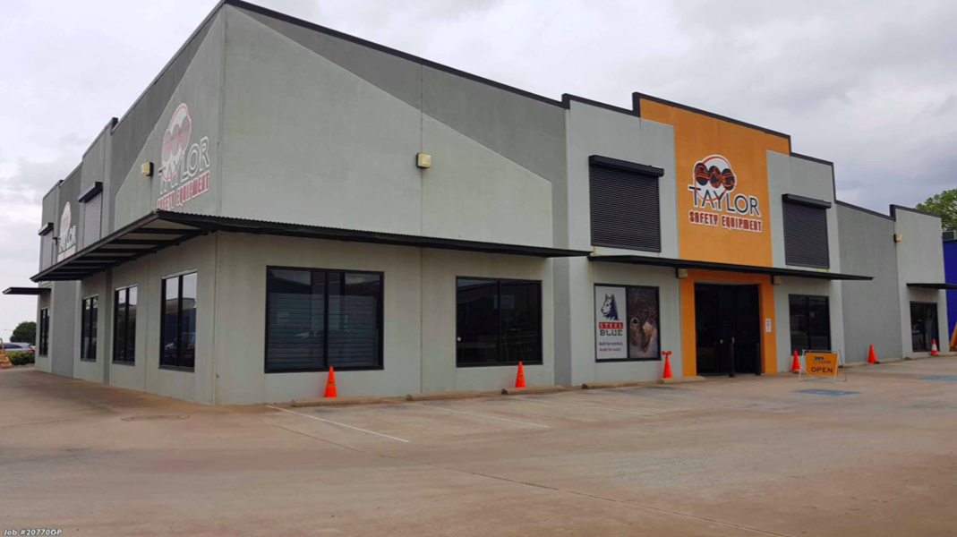 SafetyHQ1's tweet photo. Taylor Safety Equipment is one of our key stores in Toowoomba, Queensland.
​
​Check them out here:
​1/207-217 McDougall St, Toowoomba City QLD 4350
 Click the link in our bio to view our store locations!
​
​#Workwear #QLD #Safety #Equipment #PPE #SafetyHQ https://t.co/3y0BS8sZ5O