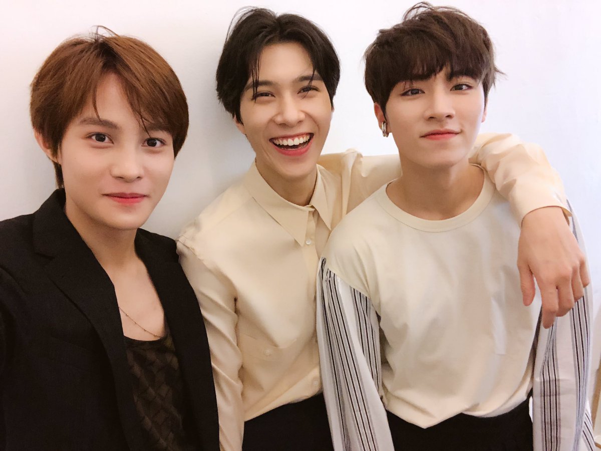 tenwavy's tweet photo. Two years already, i’m so proud to know you and see all 3 of you grow. You already accomplished so much, and make so many of us happy everyday. You’ll shine even brighter in the future ❤️
#2YearsWithXiaoHenYang
#2YearsWithHENDERY
#2YearsWithXIAOJUN
#2YearsWithYANGYANG https://t.co/uQGwK7JpIi