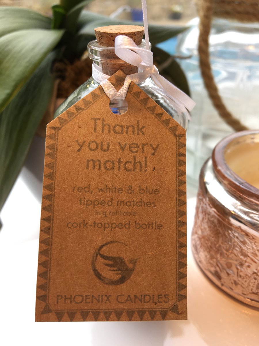 PrettyWittyNatt's tweet photo. This is a double cute gift for someone you really like; a little jar of matches in 🇬🇧colours . My BFF has 2 of these because she has 🕯️candles in every room! Do you have a friend that NEEDS these? #BuyNow https://t.co/dqRff5CF8N #Etsyfinds #EtsyGifts https://t.co/kWCxZi0D3b