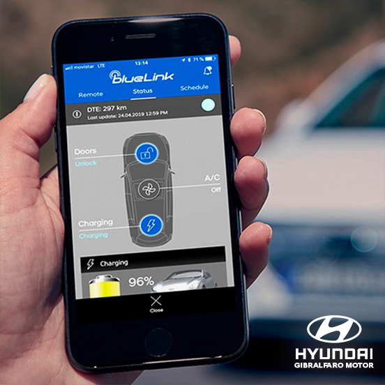GibralfaroMotor's tweet photo. Con las funciones de conectividad de la aplicación #BlueLink tendrás todo el control de tu coche en la palma de la mano #FullElectricFullCare 📲 https://t.co/3FtDax1ZqL