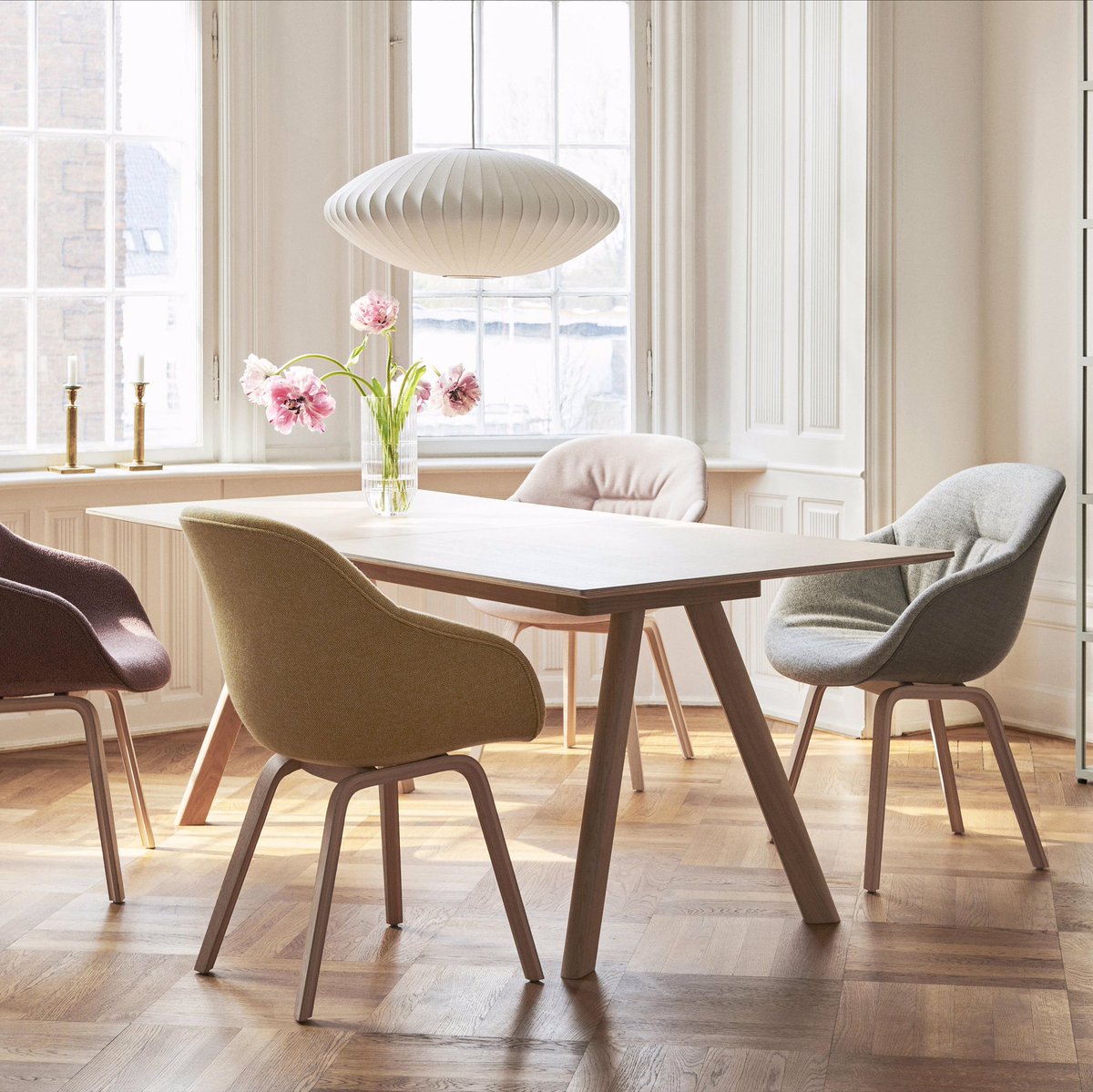 PRShotsonline's tweet photo. White loner table from @AmaraLiving
https://t.co/iVDu6BMD9G
Ref number: 1246226
#bubblelamp #table #chair #furniture #diningchair #barstool #diningroom #room #dinninginspo #diningideas #homeinspo #homeideas #interiorinspo #interiorideas #homeblog #homeblogger #interiordesign https://t.co/ebso6or4al