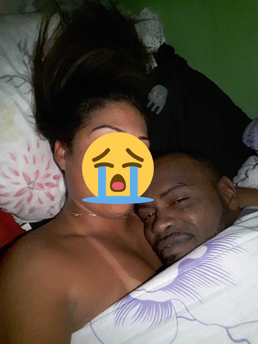 Eliza19Lucas's tweet photo. Durante 18 Anos eu vivi uma história, linda💏 hj faz 1 ano que Deus quis mudar totalmente  minha história🥺💔 Sempre vai ser meu primeiro e único Amorr😍😥💔

DESCANSA EM PAZ😥💔 https://t.co/bAKFikm0kn