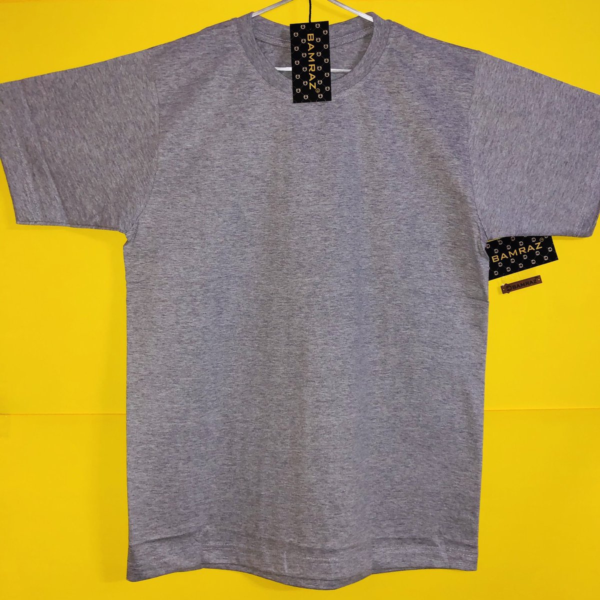 bamrazIndia's tweet photo. ⛈☔️BIG MONSOON SALE⛈☔️
~~~~~~~~~~~~~~~~~~~~~~~~
🛍🛍🛍17th TO 27th JULY 🛍🛍🛍
🛍PICK ANY ONE AT ₹220 only🛍

BAMRAZ Regular Fit Round Neck T-Shirt 

SIZES AVAILABLE = M - L - XL - XXL

For order :- Whatsapp us on +919599474887
Chat with us on our page 24/7 https://t.co/hTWvYnoRgn