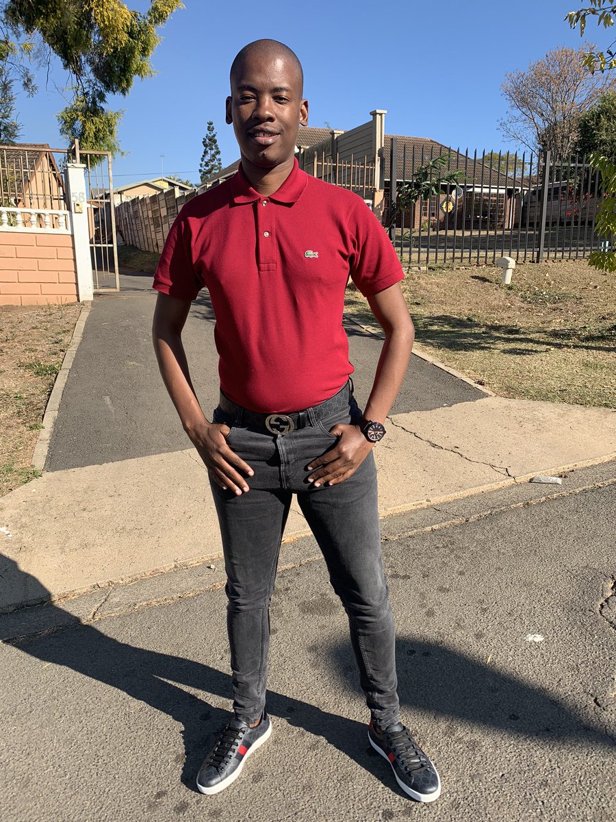 andile_mlacash's tweet photo. #TGIF https://t.co/6sMzl3Ogqn