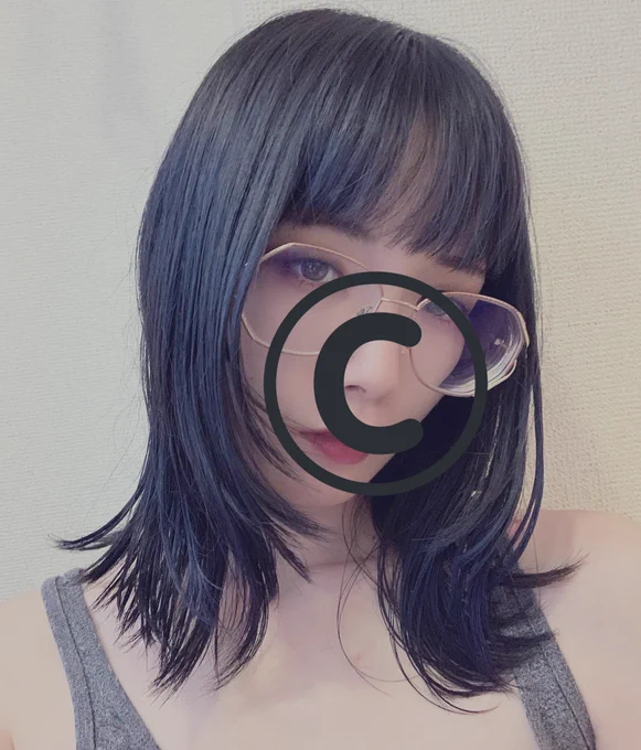 髪メンテをしまして青に戻りました?軽く梳いて刈り上げ復活してもらったからいつ暑さが来ても大丈夫✌️毎度お馴染み中目黒enneのacoさんありがとう〜!!QOL爆上げや?? 