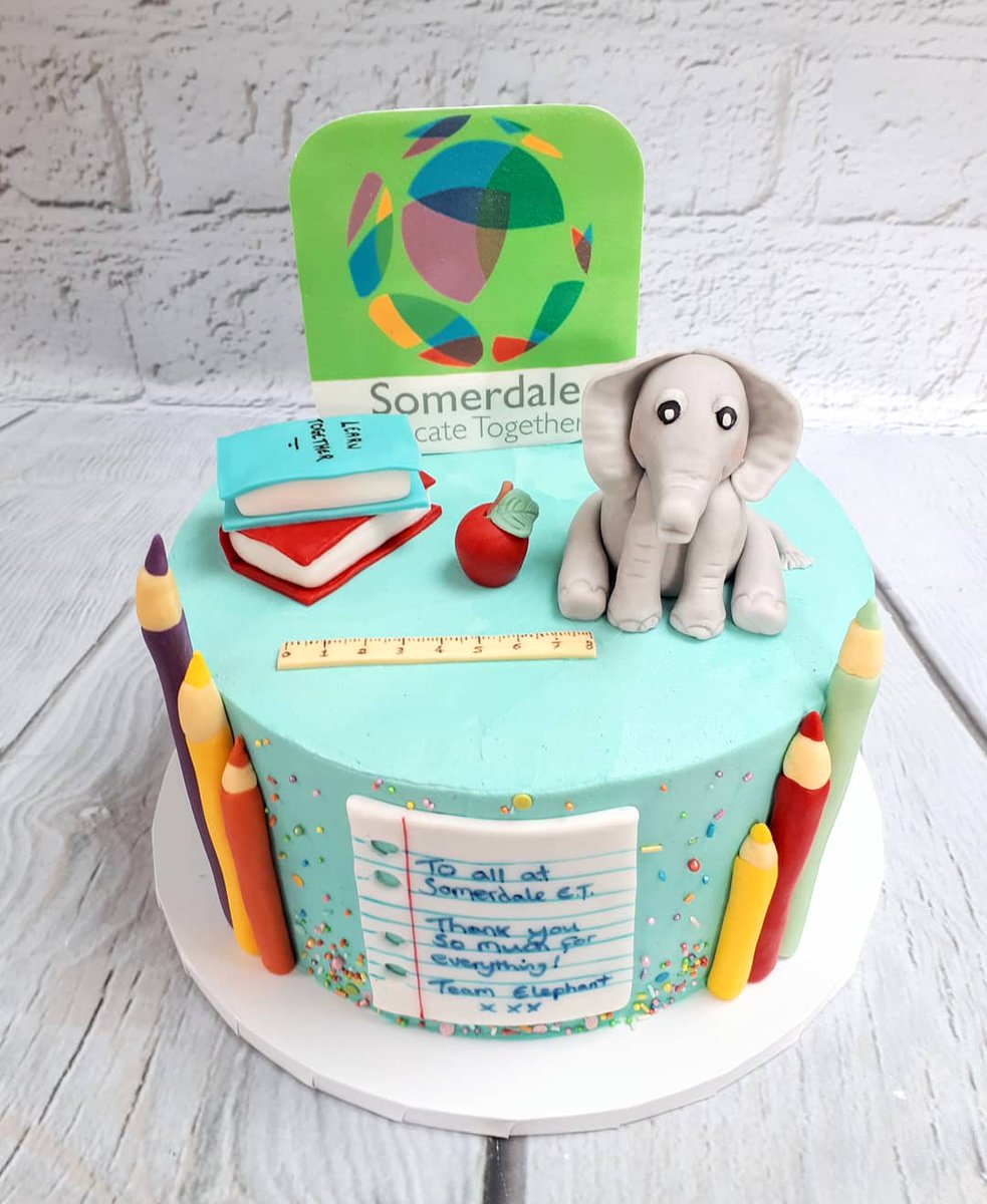 Laura's Kitchen Cakery tweet media