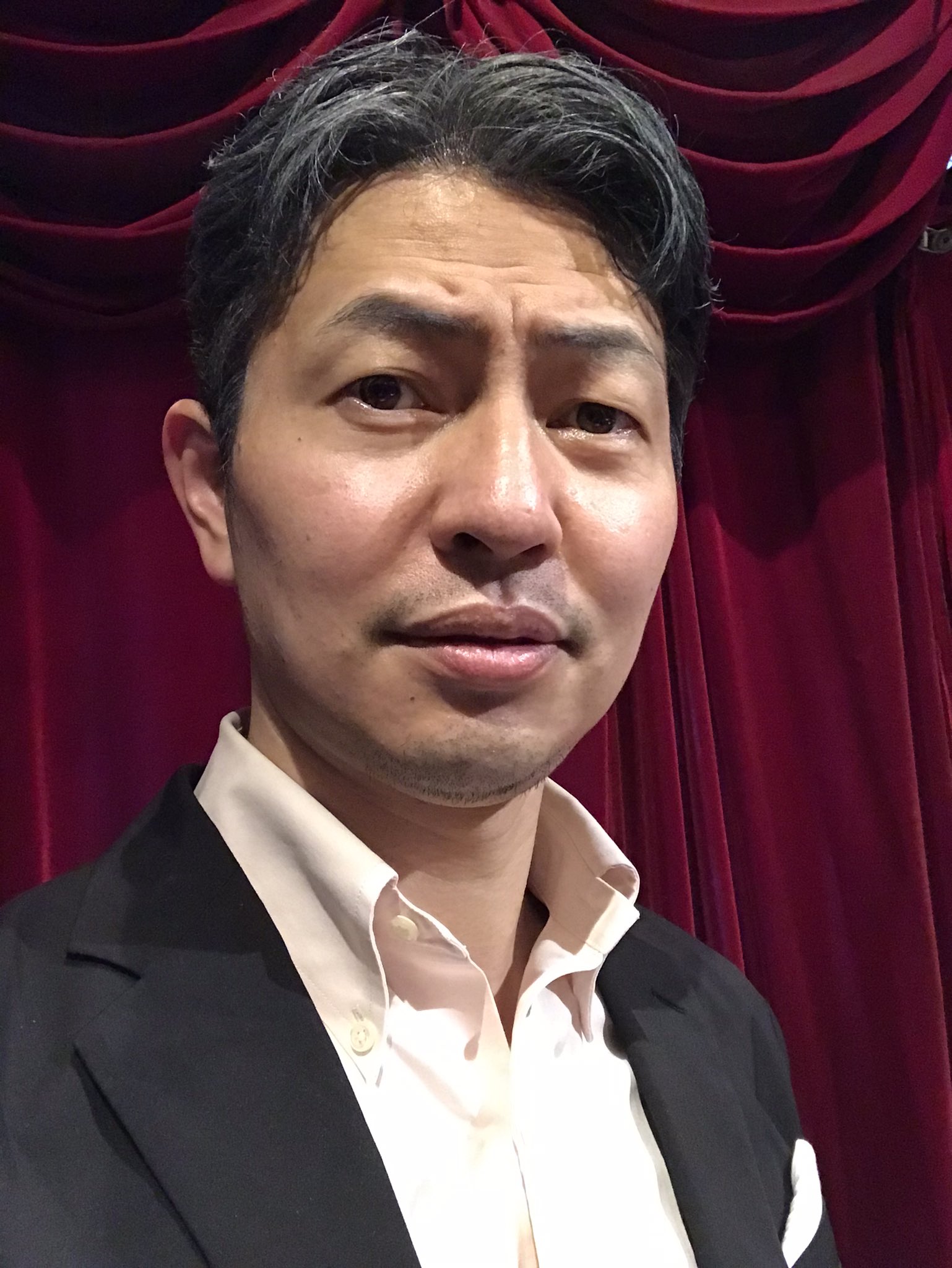 佐藤秀幸 夜明けの佐藤 渋いねぇ こんな渋い人だったの 疲れてんのかな いや老けたね 白髪だね お父さんに似てるw 佐藤秀幸 夜明けの佐藤 今年40歳 ジャックダニエル好き おじ活 男は40から おじさん自撮り部 芝居好き T