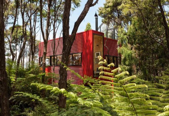2NMPConcept's tweet photo. Take an interactive tour of Red House
#Creative #retreat #houses #RedHouse #designed #artist #percussionist #simplehouse #redexterior #vivid #contrast #architect #KenCrosson #CrossonArchitects #ironcladding #alternating #vertical #horizontal #patterns
https://t.co/H8EWcdaKvL https://t.co/bpTFJMTEDK