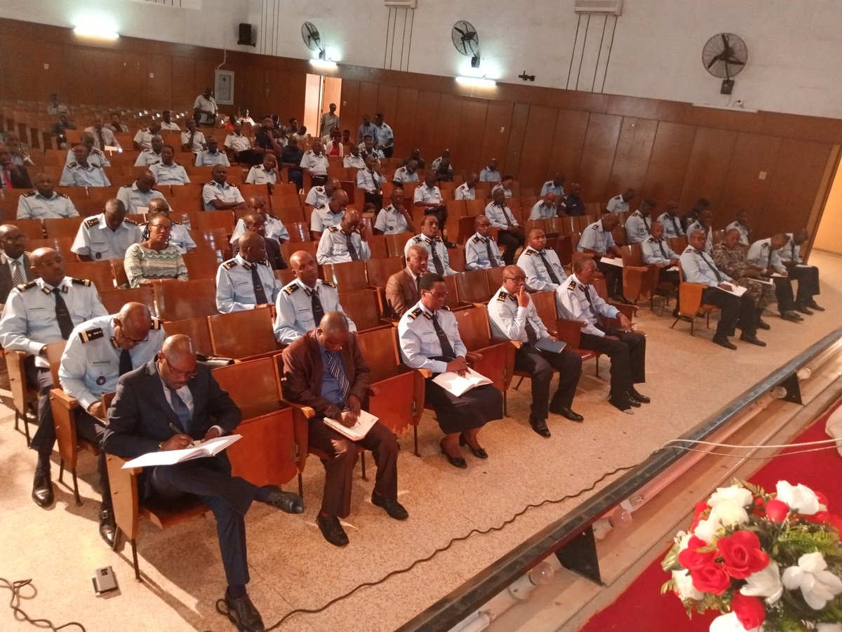 MininterInfosBi tweet media