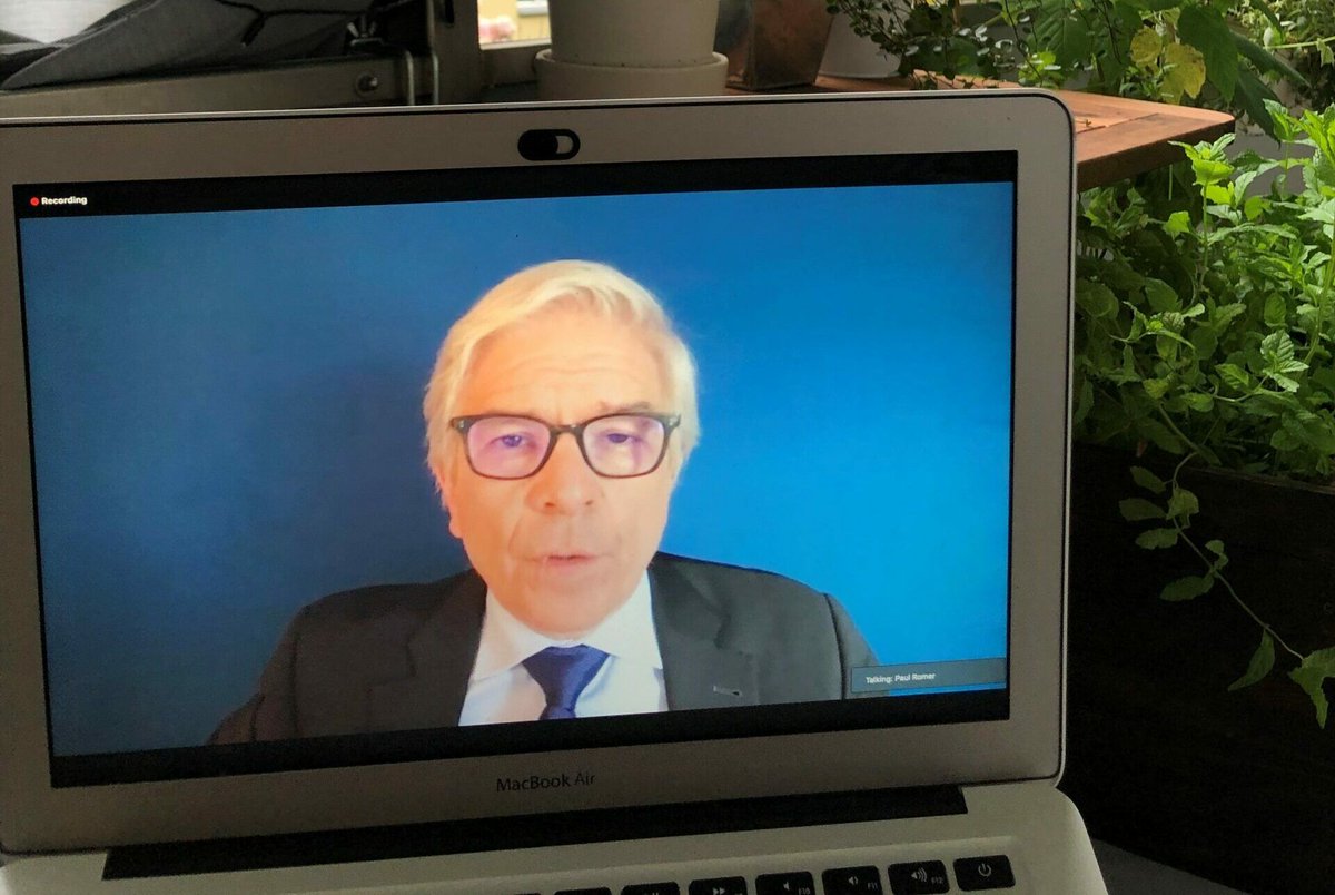 TestTheWorld1's tweet photo. APA - OTS | Wirtschaftsnobelpreisträger Paul Romer @paulmromer in einem Interview bei einer Online-Konferenz im Rahmen des VBEN &amp; ZBEN: „Europa und China werden die Welt aus der Corona-Krise führen“
#COVID_19 #CoronaCrisis #testtheworld #testing 
https://t.co/naAbTtDFWU https://t.co/d8Ylne9vMQ