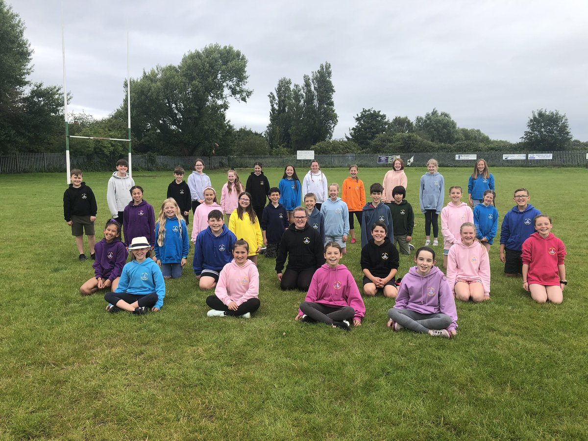 HoylakeHolyTrin's tweet photo. Our Y6 children have arrived at the rugby club for a morning of fun and games #primarygraduation #y6leavers #bigsmiles https://t.co/xYxxCRIzU3