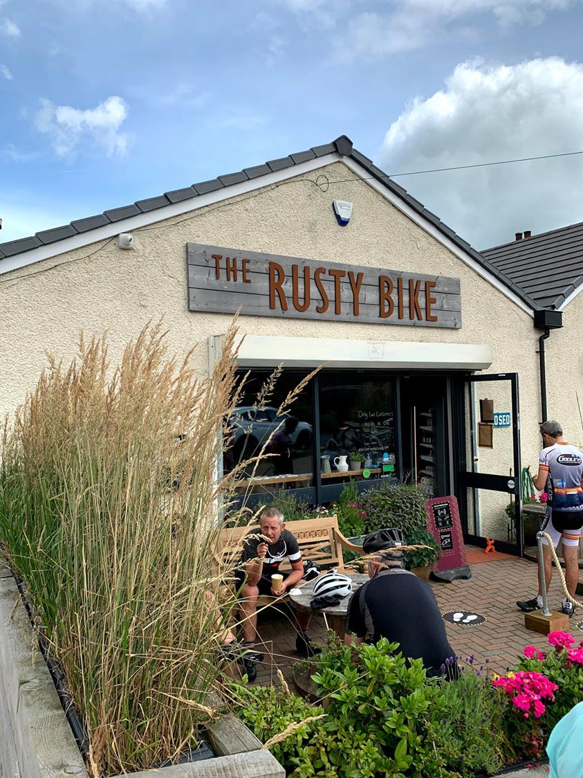 📷 Simon Hickling at the The Rusty Bike North Yorkshire | #cycling 🚴 + #coffee 🍵 + #cake 🍰 = #cappuccinorides