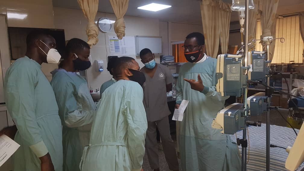 701Consult's tweet photo. Ghana Police Hospital's COVID-19 Isolation Ward goes live  with smart infusion solution donated by HealthTech Ghana Limited. Thank you to TeamHealthTech for fostering this collaboration  #GhanaPoliceHospital #HealthTechGhana @konkrumah @healthtechghana @kobbyperrywills https://t.co/dbAmm71Tqx