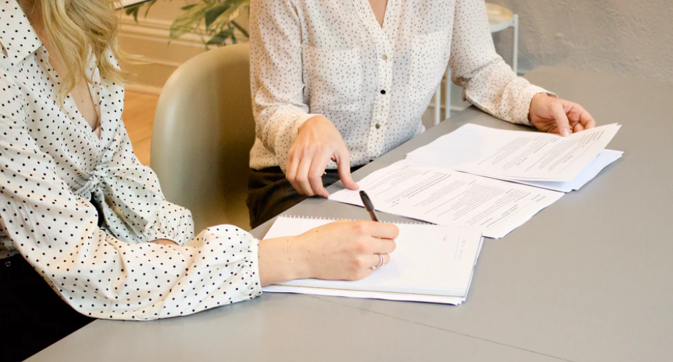 Human_Wealth_'s tweet photo. Les offres d'emploi repartent à la hausse en juin.https://t.co/QSwmPs01Ju |  .#job #emploi #rh #recrutement https://t.co/WwIBIMRbvj