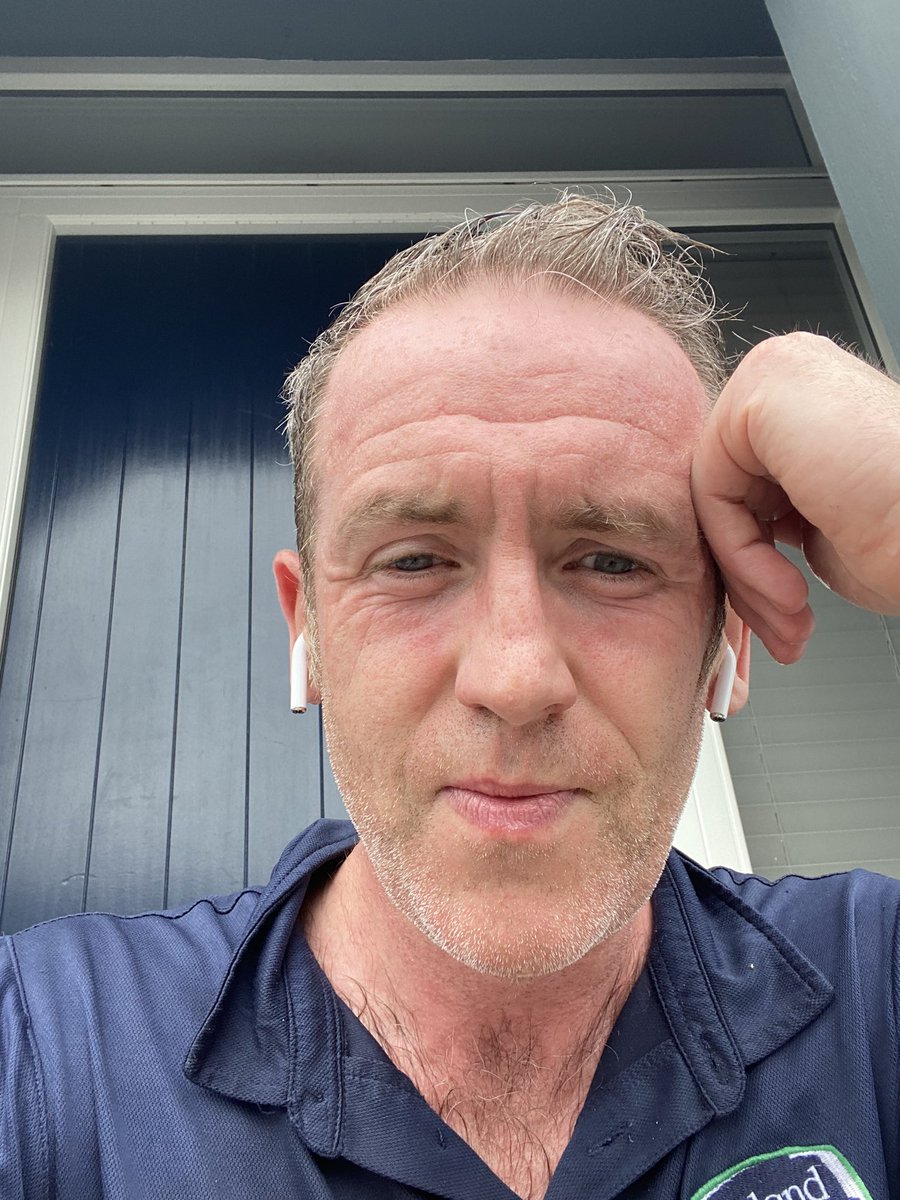 RobOfTheGreen's tweet photo. Went pretty hard at it today. Look at the positive of being so close to 21:59 rather than the negative of missing it! #rundone #FridayFeeling #exercisetherite #sweatingforthenexthour #WearAMask #enjoytheweekend ππββοΈπ· https://t.co/GqjNWYwa9I