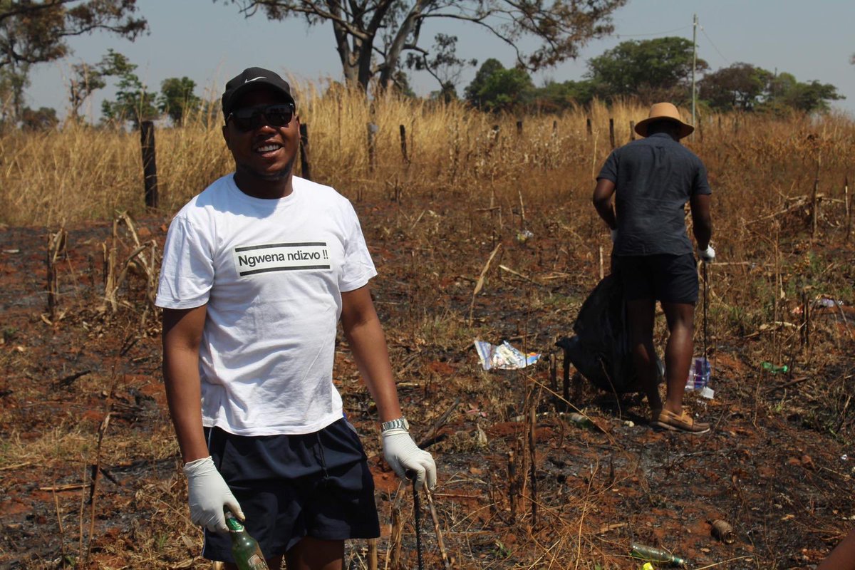 incorporatezim's tweet photo. Before Darren’s grandfather passed on, he told him something he’ll always remember: “Your lifetime here on earth will, be a verdict on your recognition of the extraordinary obligations which accompany extraordinary resources.” Darren works hard to live up to these obligations https://t.co/Excg7NsHtc