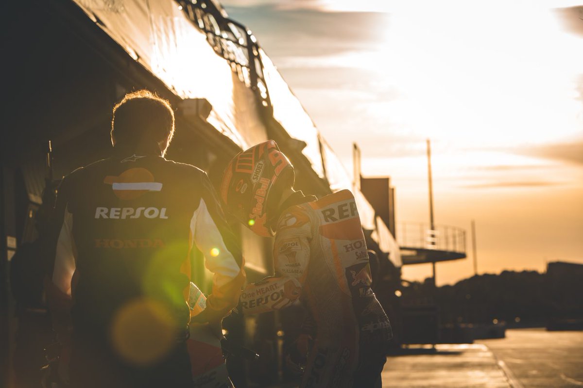 hondaitaliamoto's tweet photo. Back to work, finally! 💨 🏁
@MotoGP @HRC_MotoGP #HondaMoto #HRC #MotoGP #RC213V #ThePowerOfDreams https://t.co/zNTLK6ATFv